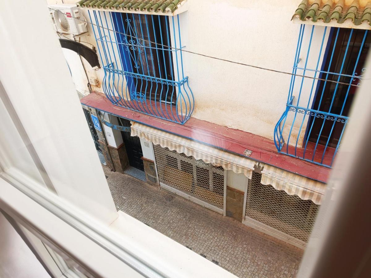 Baj - Apartamentos En Playa Bajondillo, トレモリノス エクステリア 写真