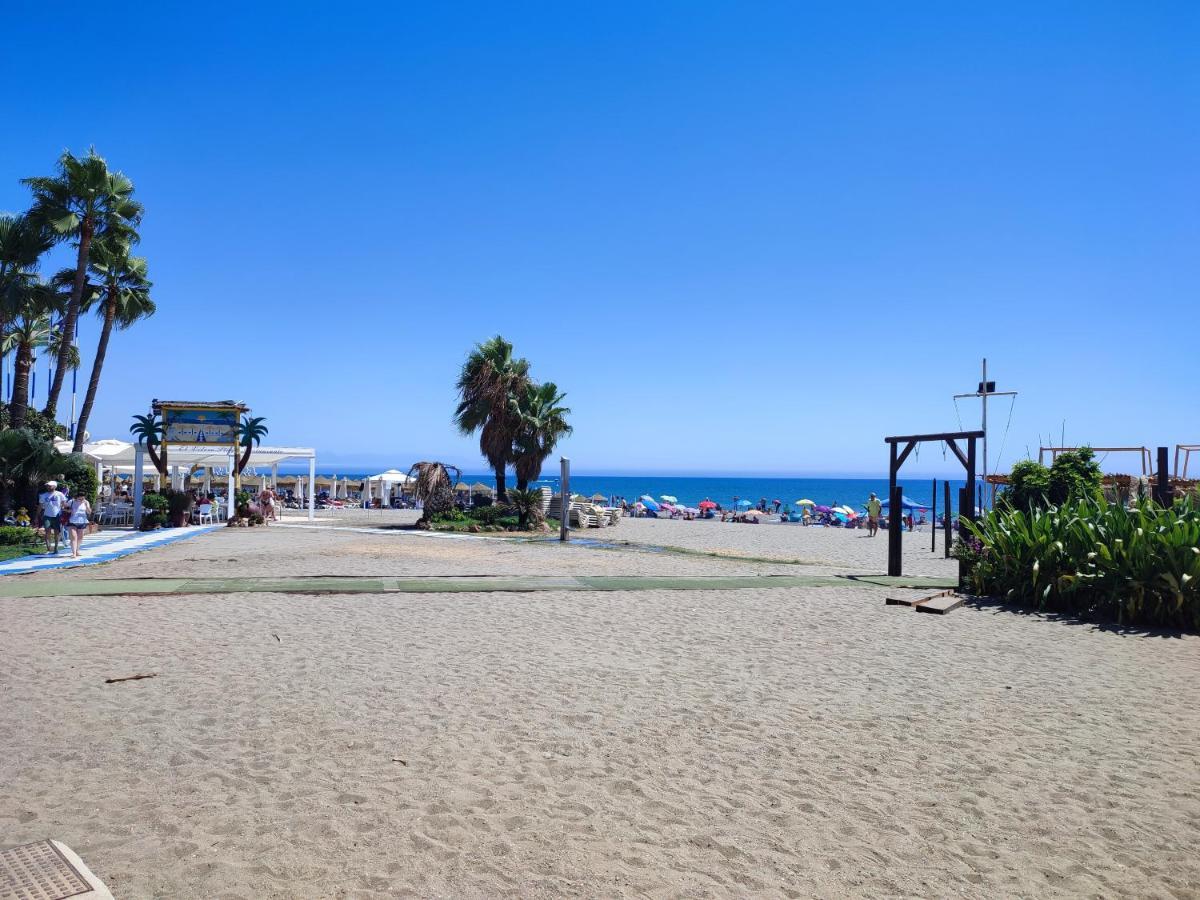 Baj - Apartamentos En Playa Bajondillo, トレモリノス エクステリア 写真