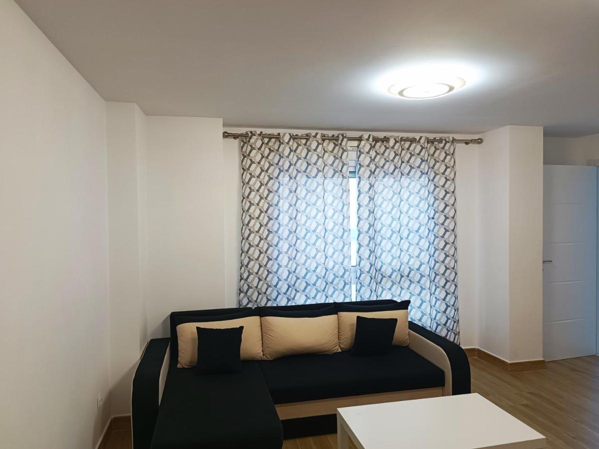 Baj - Apartamentos En Playa Bajondillo, トレモリノス エクステリア 写真