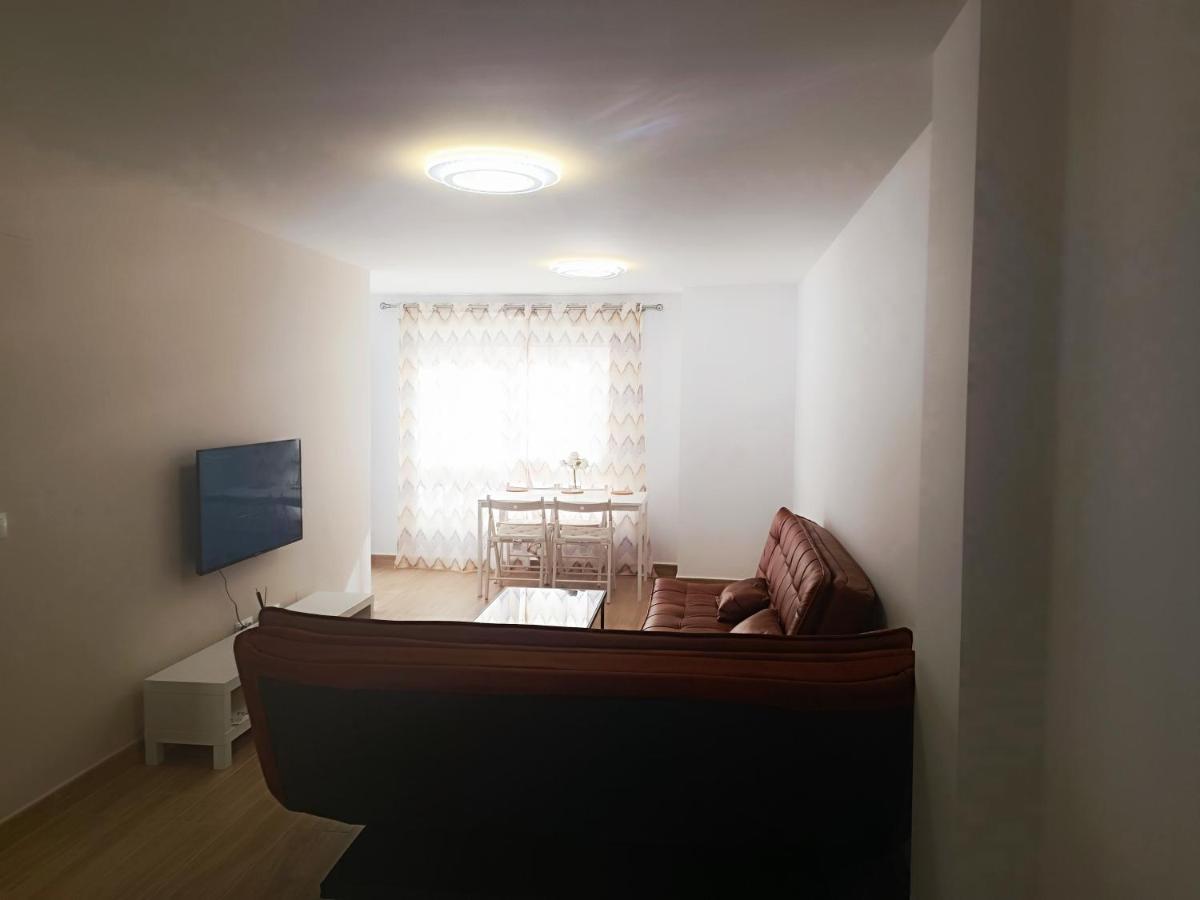 Baj - Apartamentos En Playa Bajondillo, トレモリノス エクステリア 写真